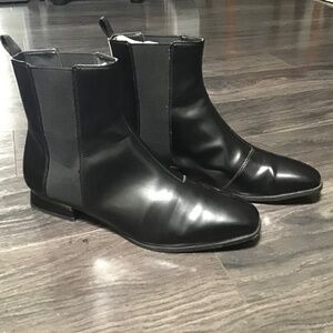 Charles & Keith casual boots, size 7 black